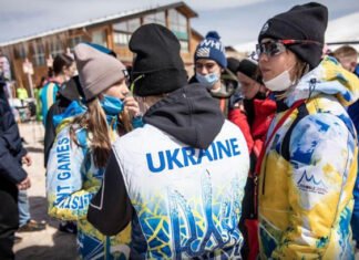 Sierra Nevada acoge a 45 niños y a siete entrenadoras de la Federación Ucraniana de Esquí