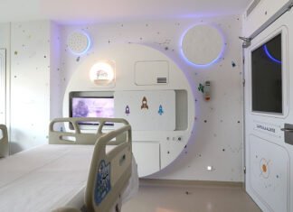La Fe estrena una ‘estación lunar’ en su área de trasplante de médula ósea pediátrico