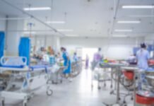 Murcia refuerza sus hospitales y centros de salud durante el verano con 6.000 efectivos sanitarios