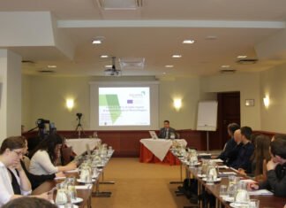 Murcia expone en Letonia sus avances en reutilización de agua depurada para la agricultura durante un taller internacional