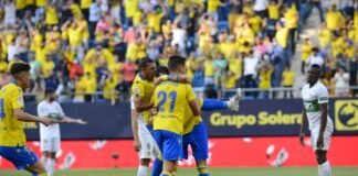La fe del Cádiz frente al Elche da un triunfo de 3-0 a los gaditanos