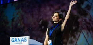 Ayuso se propone revertir la fuga de cerebros para renovar el PP de Madrid