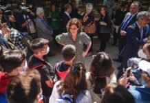 La Comunidad de Madrid participa en una campaña de Cruz Roja para ayudar en el inicio de curso escolar a las familias con menos recursos económicos