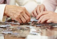 La Comunidad de Madrid invierte 90 millones en ayudas para mejoras en los centros de atención a mayores y discapacidad