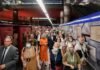 La Comunidad de Madrid celebra el Día de los Abuelos con visitas familiares a los trenes clásicos de la estación de Metro de Chamartín