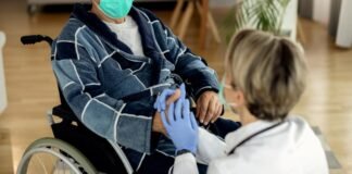 La Comunidad de Murcia facilita a 400 personas con discapacidad y personas mayores disfrutar del verano en Cartagena y Mazarrón