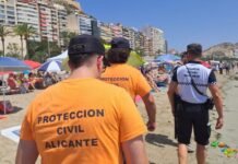 La seguridad de las playas de Alicante se ven reforzadas con voluntariado de Protección Civil