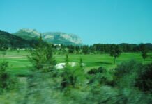 Turismo promueve Alicante como destino de golf generando más de 500 millones de euros al año