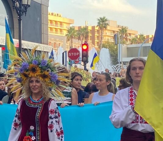 Alicante celebró en sus calles el aniversario de la independencia de Ucrania