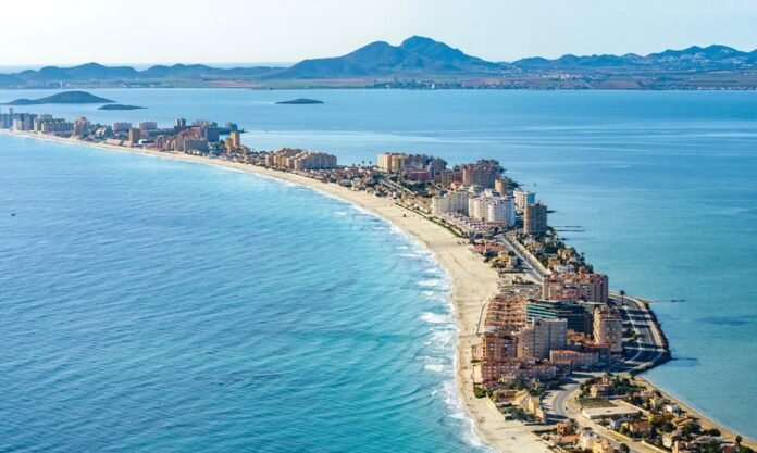 La Manga Del Mar Menor Se Consolida Como Destino Tur Stico Deportivo   Manga Mar Menor 696x417 