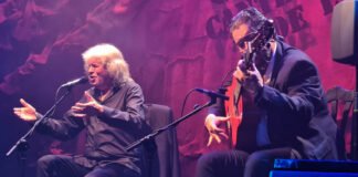 La esencia del flamenco se apodera de la «Catedral del Cante» de la mano de José Merecé y Reyes Carrasco