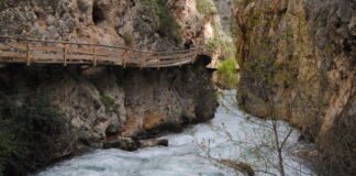 La Junta de Andalucía abona 70 millones de euros para iniciar 22 Planes de Sostenibilidad Turística