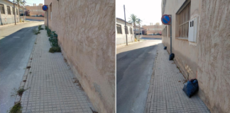 Vecinos de Aspe limpian las calles ante el abandono del ayuntamiento