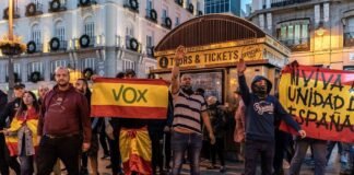 Macarena Olona denuncia ataques desde Vox y vincula al partido con cuentas de Twitter neo-nazis