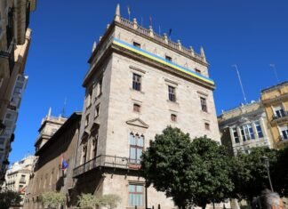El Consell otorga la Alta Distinción de la Generalitat al invadido pueblo de Ucrania