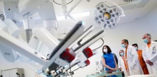 Díaz Ayuso presenta el nuevo Centro Quirúrgico del Hospital público Gregorio Marañón, más de 16.000 metros cuadrados dotados de tecnología de vanguardia