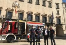 Los bomberos de Alicante reciben tres vehículos nuevos tras invertir el Ayuntamiento 1.400.000 euros en ellos