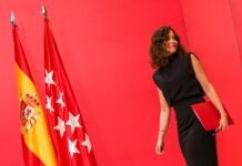Díaz Ayuso: “Vivimos una degradación institucional sin precedentes que compromete la democracia, la libertad y el Estado de Derecho”