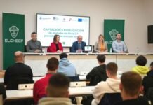 El Elche C. F. continúa con su labor social en favor del deporte entre la juventud colaborando con centros educativos
