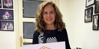 La responsable del Teatro Principal de Alicante (PP) admite haber concedido «a dedo» y sin publicidad contratos públicos por más de 180.000 euros