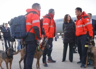 Díaz Ayuso agradece a los efectivos del ERICAM la labor humanitaria llevada a cabo en el terremoto de Turquía