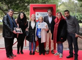 El alcalde de Alicante dedica un parque a la mujer de su asesor