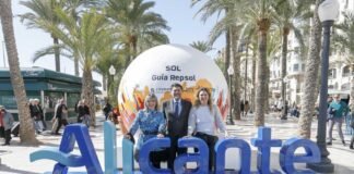 La Gala de los Soles Repsol 2023 reivindica en Alicante que el lugar de la mujer es la cocina