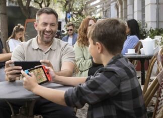 Celebra el Día del Padre con Mario, un icono intergeneracional que conecta a padres e hijos