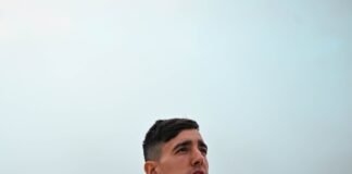 El Elche llega a San Sebastián a por los tres puntos del choque frente a la Real Sociedad en el Reale Arena