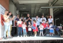 Los Bomberos del Servicio de Prevención, Extinción de Incendios y Salvamento (SPEIS) de Alicante homenajearon a sus compañeros desplazados a Turquía y Ucrania