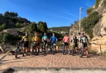 Agentes internacionales de viajes recorren la Región de Murcia en bicicleta para conocer su oferta cicloturista