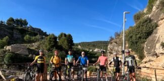 Agentes internacionales de viajes recorren la Región de Murcia en bicicleta para conocer su oferta cicloturista