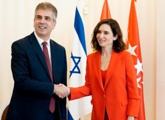 Díaz Ayuso intensifica sus relaciones con Israel en una reunión con su ministro de Exteriores