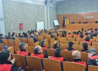El Ivaspe imparte un curso de formación a 76 futuros mandos de bomberos de los Servicios de Prevención y Extinción de Incendios y Salvamento