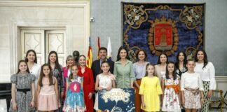 «Essència» es el lema del Cartel Oficial de Hogueras de Alicante 2023