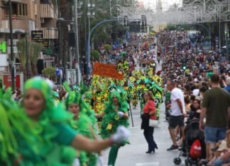 Alicante se prepara para su semana «grande» con lleno turístico gracias a las Hogueras 2023