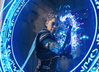 Darren Barnet estrena el tráiler «Asalto Colosal» de Immortals of Aveum en SGF