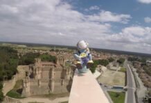 La Comunidad de Madrid lanza en globo a su primer astronauta de cartón dentro de los proyectos STEM aeroespaciales