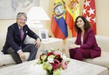 Díaz Ayuso recibe al presidente de la República del Ecuador en la Real Casa de Correos en Madrid