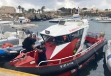 Los bomberos de Alicante refuerzan la vigilancia y seguridad en la Isla de Tabarca