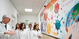 Díaz Ayuso reitera al Gobierno central que reduzca los plazos de llegada de nuevos medicamentos a España