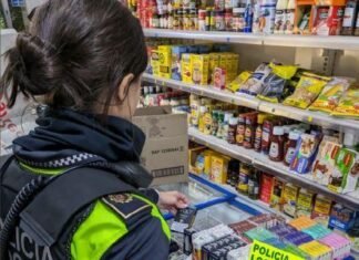 La policía local de Alicante interviene 1.500 vapers en diferentes establecimientos por incumplimiento de la normativa de salubridad para su consumo