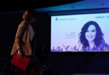 Díaz Ayuso reconoce el papel del comercio con las cifras “reales” y no de “maquillaje” que genera: 29.000 millones y 400.000 empleos