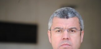 El ex edil de Benidorm Leopoldo Bernabéu recibe auto judicial de ingreso en prisión por incumplimiento de condenas