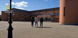 La Guardia Civil investiga a cinco jugadores de fútbol por delitos de odio y lesiones