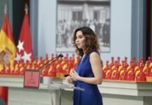 Díaz Ayuso anuncia un Plan para revitalizar el pequeño comercio con ayudas de 8.000.000 de euros especialmente en los mayores de 50 años