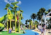 Alicante sigue renovando las áreas de juego del parque El Palmeral junto al Mediterráneo