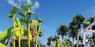 Alicante sigue renovando las áreas de juego del parque El Palmeral junto al Mediterráneo