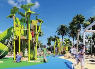 Alicante sigue renovando las áreas de juego del parque El Palmeral junto al Mediterráneo