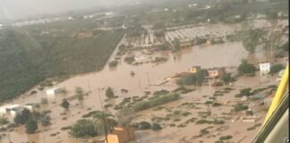 Los helicópteros del 112 Región de Murcia consiguen rescatar a 23 personas atrapadas por la DANA en Valencia